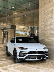 White Lamborghini urus